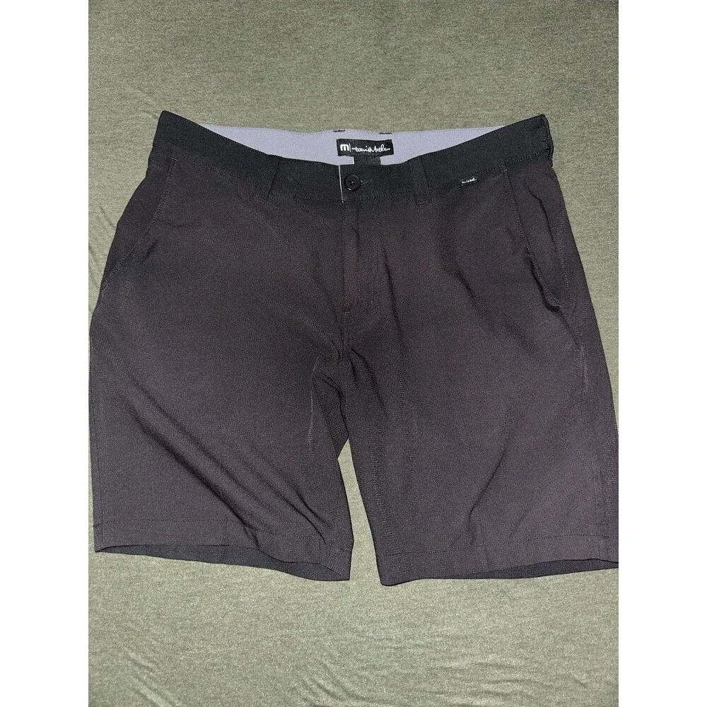 Travis Mathew Golf Shorts Mens 34 Black Performance Stretch Athletic